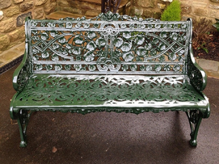 Nasturtium 3 Seater Close Up